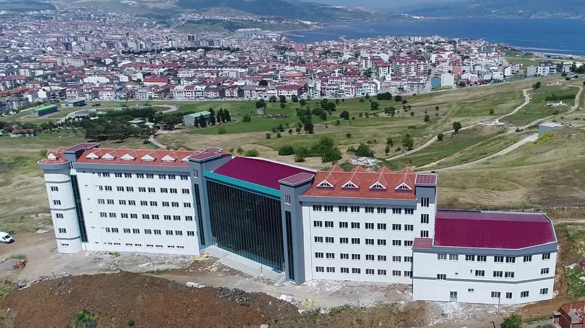Bandırma Anadolu Lisesi Fotoğrafı